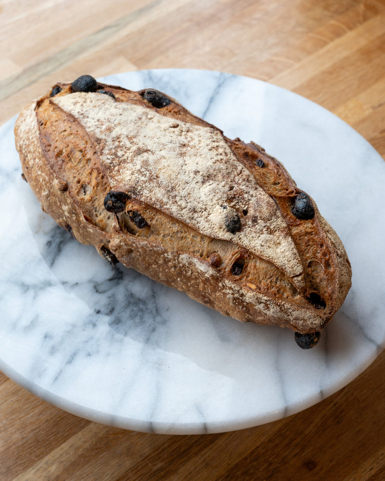 Raisins-Walnut Bread